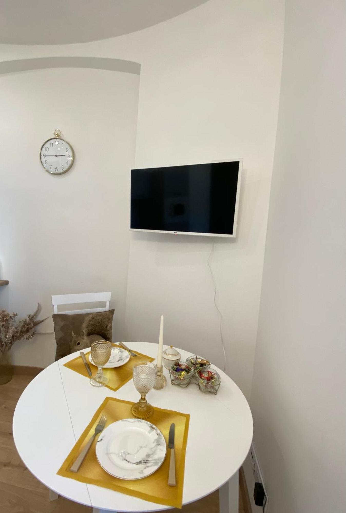 Golden Rush Apartment Riga Luaran gambar