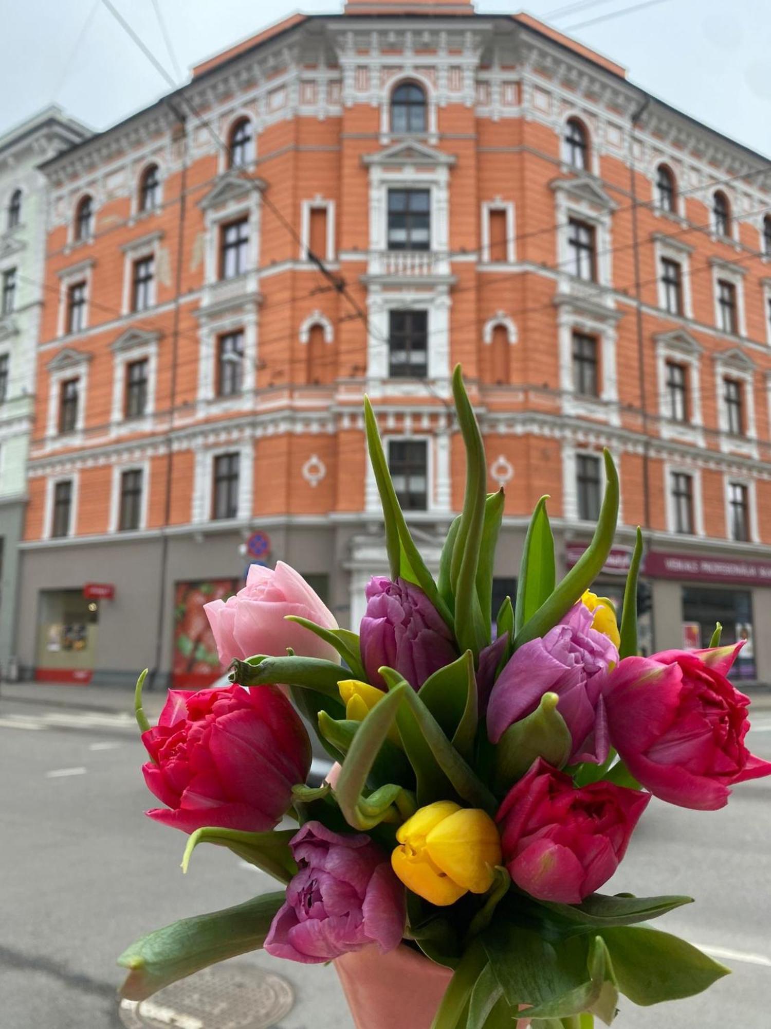 Golden Rush Apartment Riga Luaran gambar
